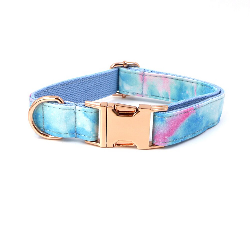 Set guler și lesă pentru câini cu imprimeu în culori de vis, guler reglabil pentru câini și pisici, cu cataramă din metal auriu roz Articole pentru animale de companie