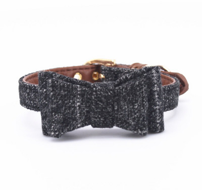 Kamuflaažist kassi kaelarihm koera kaelarihm kõigile kassidele ja väikestele keskmistele suurtele koertele koos Bowknot lemmiklooma kaelarihmaga P