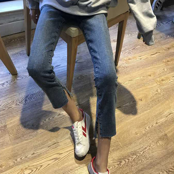 Γυναικείο Clean τζιν εγκυμοσύνης με σκίσιμο