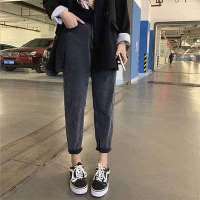 Γυναικείο τζιν για εγκύους σε σκούρα και ανοιχτά χρώματα