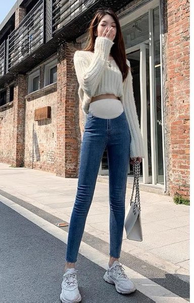 Μοντέρνο ψηλόμεσο τζιν εγκυμοσύνης