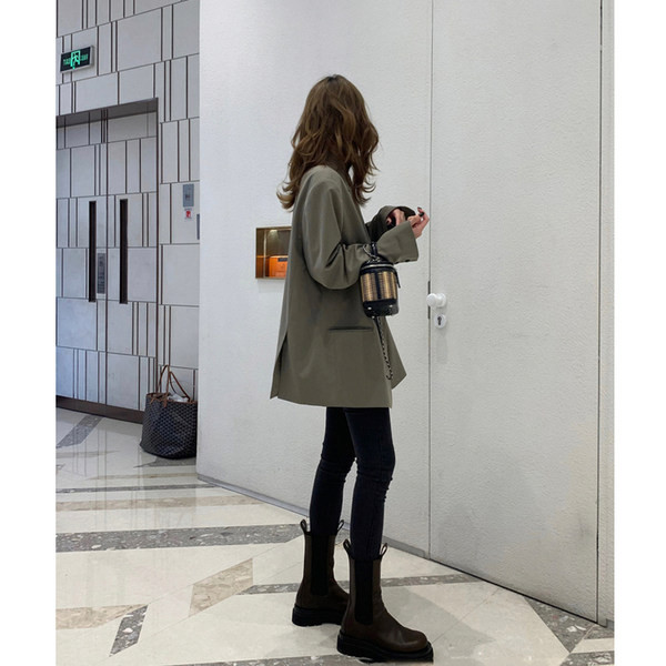 Kahes värvitoonis naiste moodsad teksad