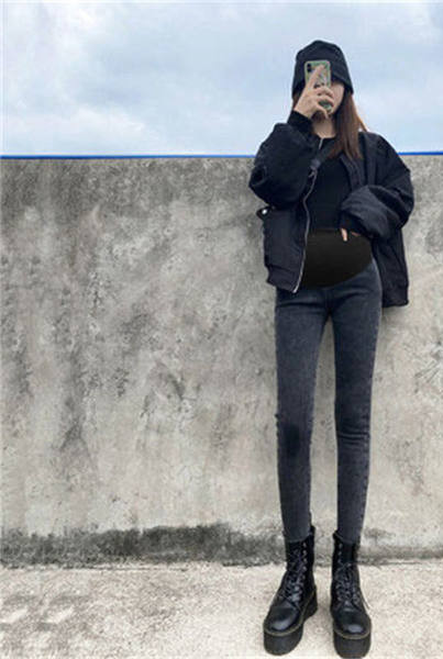 Aktuális farmer kismamáknak