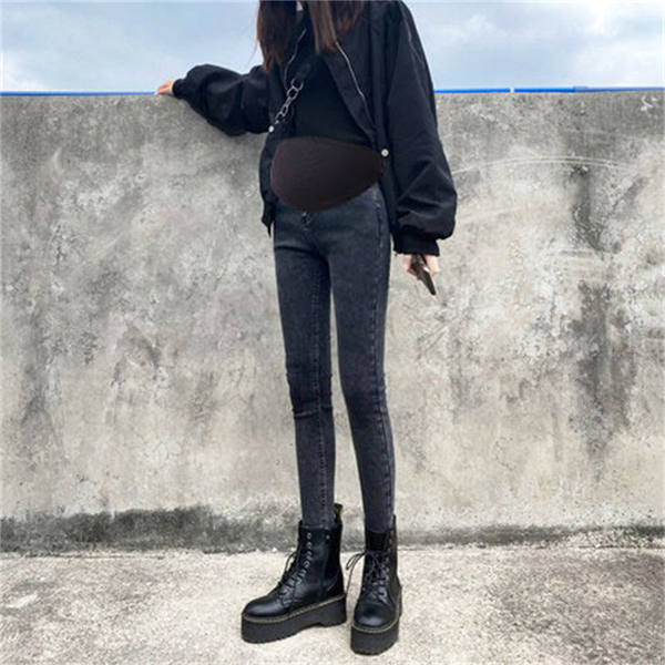 Aktuális farmer kismamáknak