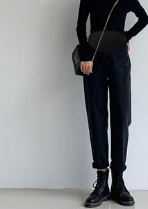 Naiste kõrge vöökohaga kitsad teksad rasedatele