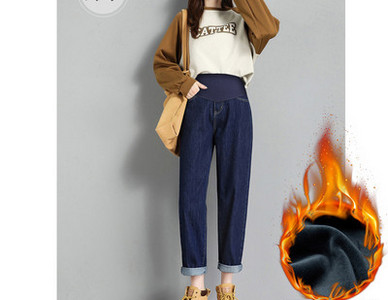 Μοντέρνο γυναικείο ψηλόμεσο τζιν εγκυμοσύνης