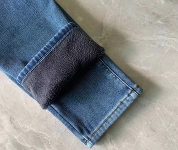 Γυναικεία μοντέρνα τζιν για έγκυες γυναίκες