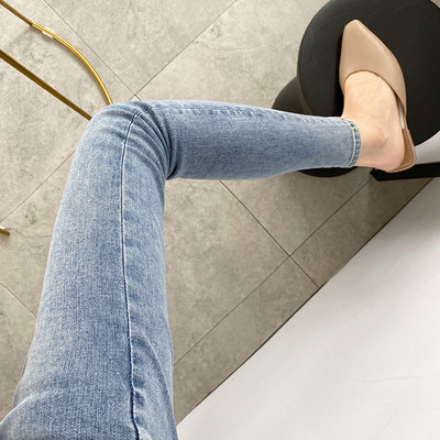 Γυναικεία μοντέρνα τζιν για έγκυες γυναίκες