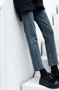 Γυναικείο ψηλόμεσο τζιν εγκυμοσύνης με τσέπη