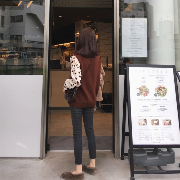 Γυναικείο κλασικό τζιν σε τρία διαφορετικά χρώματα