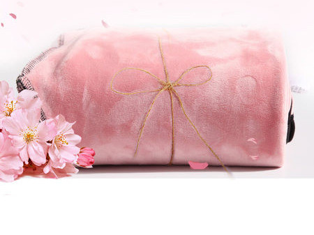 Naiste talveretuusid fliisvoodriga