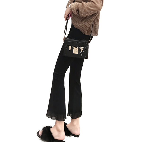 Pantaloni negri de maternitate la modă pentru femei