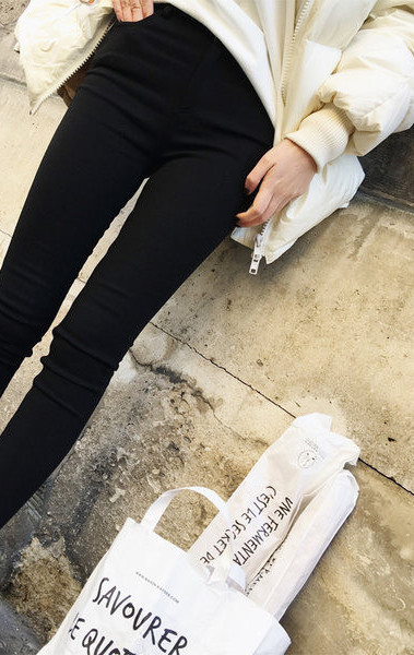 Νέο μοντέλο εφαρμοστό κολάν για εγκύους με ψηλή μέση