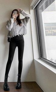 Skaidrios antblauzdžiai nėščiosioms