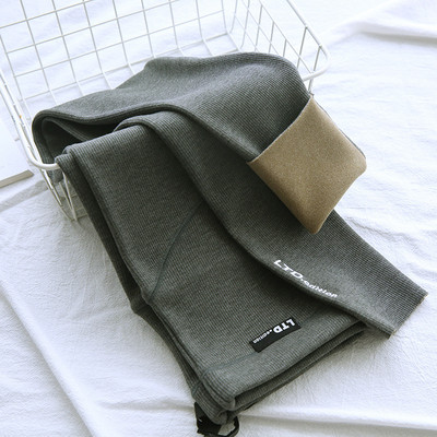 Ψηλόμεσο κολάν εγκυμοσύνης με κεντητά γράμματα