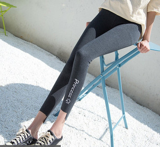 Naiste kõrge vöökohaga elastsed retuusid rasedatele naistele – mitme mudeliga