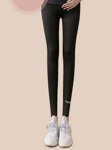 Μονόχρωμο ψηλόμεσο αθλητικό κολάν με στάμπα εγκυμοσύνης