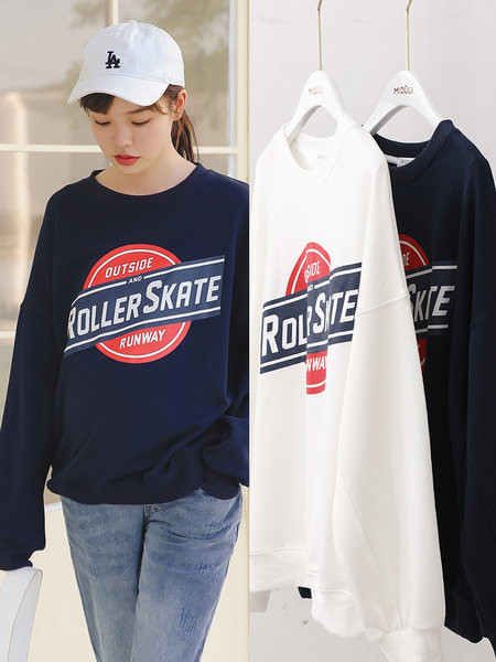 Sportblúz terhes nőknek ovális nyakkivágással és felirattal