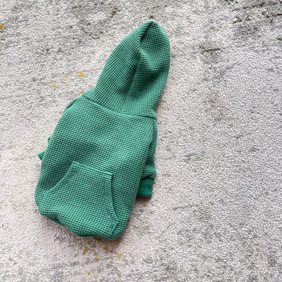 Φθινοπωρινά χειμωνιάτικα ρούχα για σκύλους Τσέπη για σκύλους με κουκούλα για μικρό μεσαίο παλτό σκύλου Σχεδιαστής σχεδιαστής μπουφάν για σκύλους κατοικίδια Ρούχα χειμωνιάτικο πουλόβερ πουλόβερ