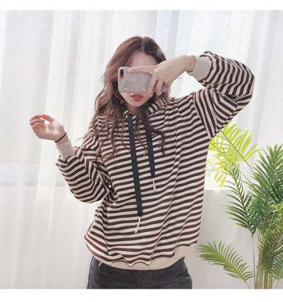 Ριγέ οικογενειακό κοστούμι σκύλου και ιδιοκτήτριας που ταιριάζουν με κουκούλες σκύλου Ζεστό βελούδινο φούτερ Χειμερινά ρούχα για σκύλους για μεσαίου μεγέθους σκύλους