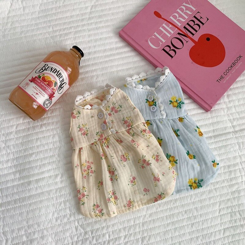 Korea Kawaii Kisállat Kutya Ruha Szép Bichon Chihuahua Ruhák Virágok Print Hercegnő Kutya Szoknya Nyári Kutyák Háziállatok Ruha Kiskutya