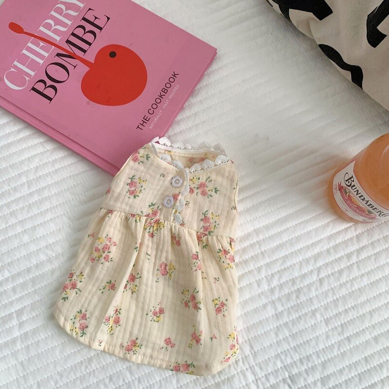 Korea Kawaii Kisállat Kutya Ruha Szép Bichon Chihuahua Ruhák Virágok Print Hercegnő Kutya Szoknya Nyári Kutyák Háziállatok Ruha Kiskutya