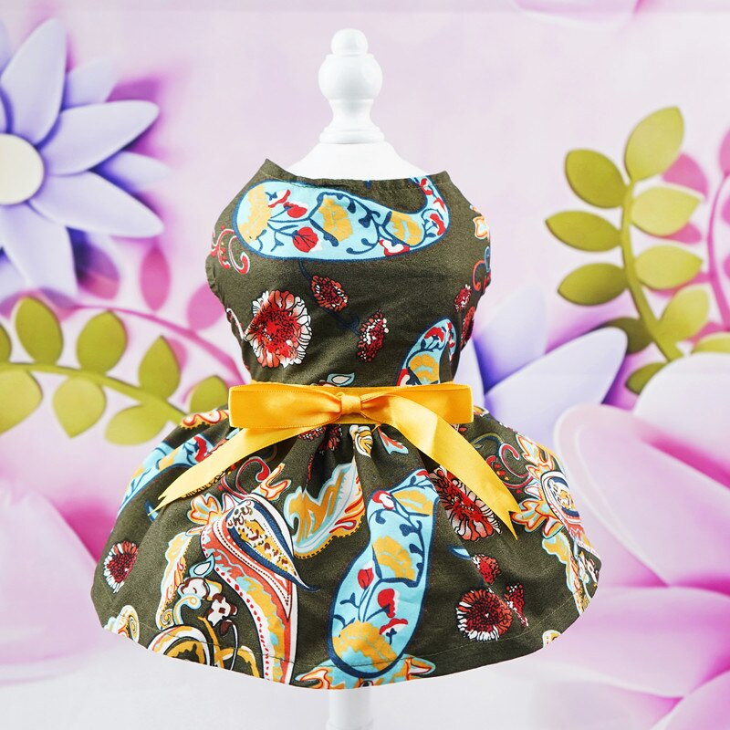 Lemmikloomakleit koertele kassidele armas lilleline suvine kutsikaseelik Printsess lemmikloomakleidid peokleit Väike koeraseelik riietus koerte riided kikilipsuga