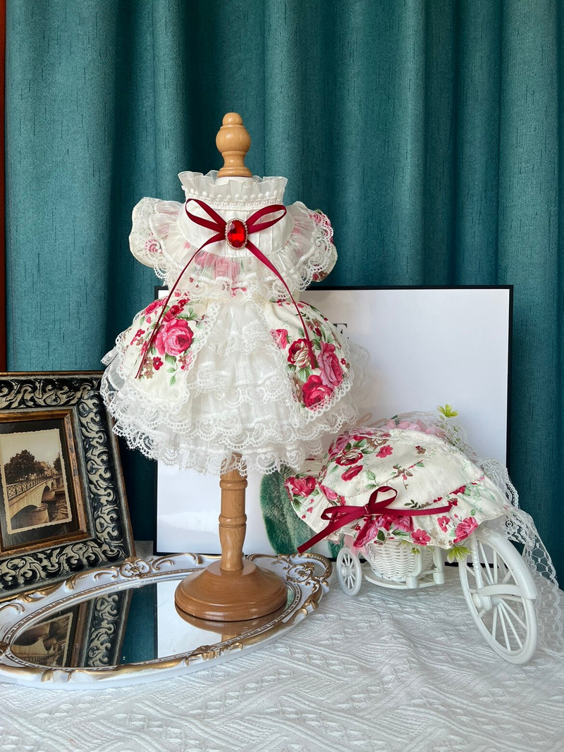 Finom, kézzel készített pamut csipke kisállat kutyaruhák divatos felsőkategóriás virágmintás kristály masni hercegnő ruha kis közepes uszkárnak