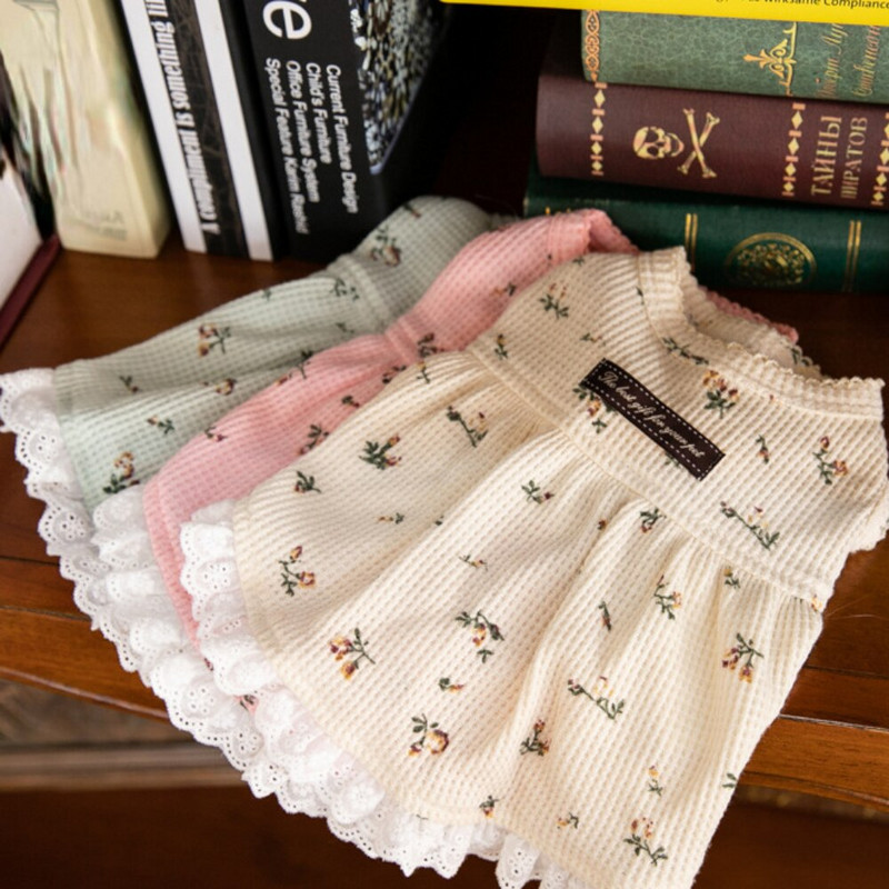 Haine de toamnă și iarnă pentru animale de companie Brodat urs Waffle Vestă de acasă Câine Pisică Rochie de Crăciun de Anul Nou Rochii pentru câini Haine pentru câini