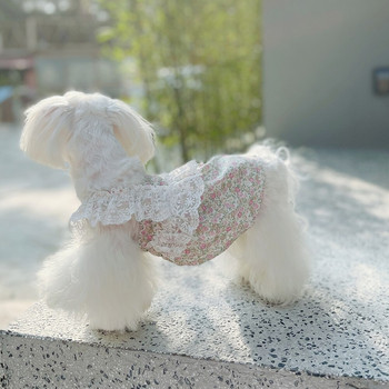 Floral άνετα ρούχα για κουτάβι Εξαιρετικά ελαφριά ολόσωμη φόρμα για σκύλους δαντέλα με κουκούλα για κατοικίδια Φόρεμα γενεθλίων για μικρά σκυλιά Παλτό γατούλα πατημασιά