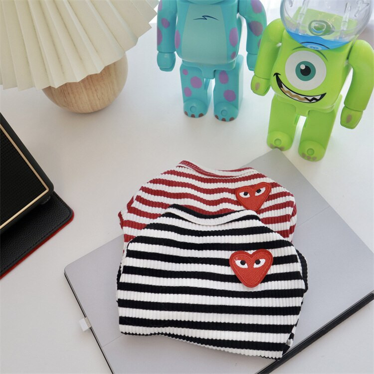 2022 Haine de lux pentru câini Pulovere pentru câini de brand de designer Haine de iarnă pentru câini de talie mică Bulldog Jersey Chihuahua Cățeluș Haine pentru animale de companie