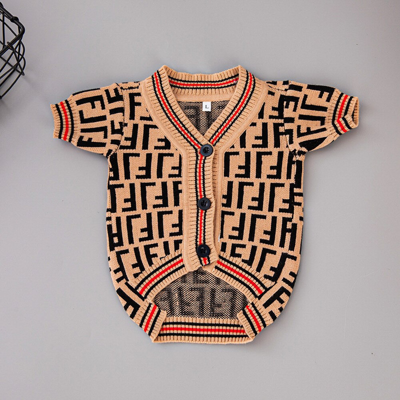 Talvised koerakampsunid Pruunid L Disainriided väikestele koertele Chihuahua Pommeri kutsikate kostüüm Lemmikloomade esemed XS-XXL