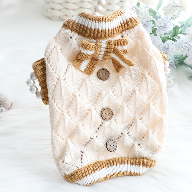 Haine de modă de toamnă pentru câini prințesă pulover cu nasturi din lemn Ins câine mic Teddy Bichon animal de companie