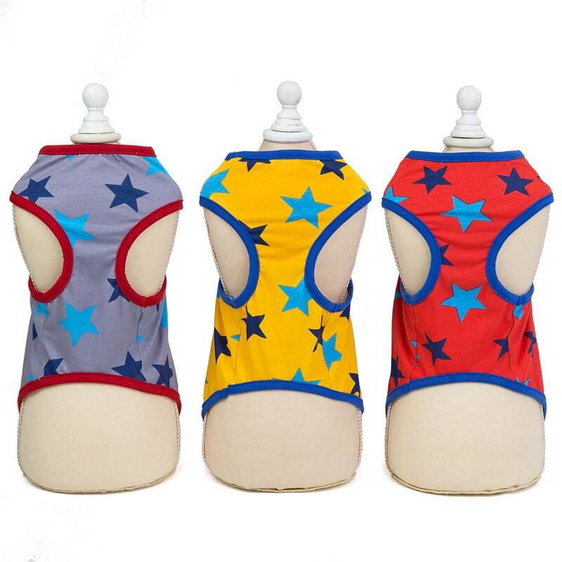 Pagrindinė šunų liemenė Naminių gyvūnėlių drabužiai Pigūs mados penkiakampių žvaigždžių spausdinimas Pavasaris Vasara Šunys Sportiniai marškinėliai Kačių marškinėliai kačių drabužiai