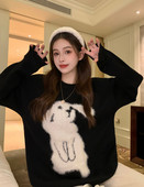 Moteriškas megztinis nėščiosioms su siuvinėjimu