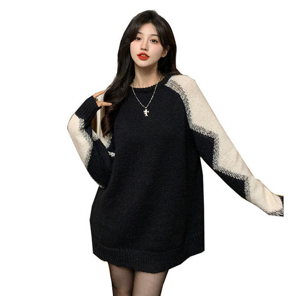 Ovaalse dekoltee ja pikkade varrukatega rasedate talvekampsun