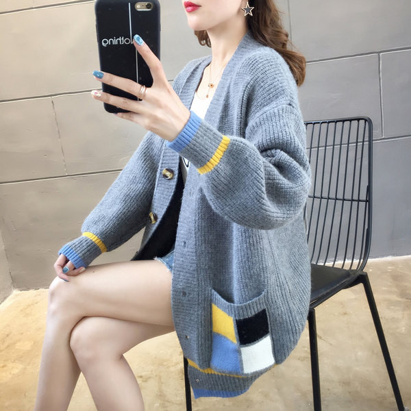 Cardigan de maternitate lejer de iarnă cu buzunar și închidere cu nasturi