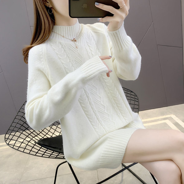 Moteriškas megztinis nėščiosioms aukšta apykakle