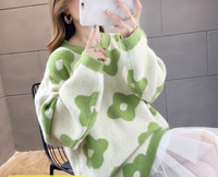 Nový model dámskeho zimného svetra s okrúhlym výstrihom