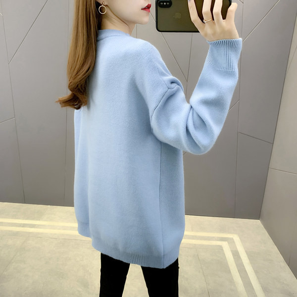 Moteriškas megztinis - nėščiosioms su siuvinėjimu