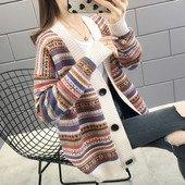 Moekas rasedate kardigan V-kaelusega ja nööpidega