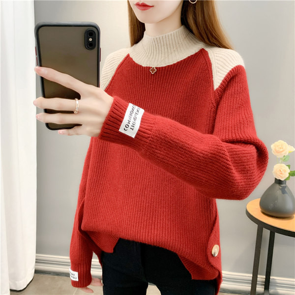 Zimný tehotenský sveter s golierom a logom