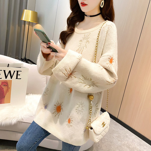 Lai naiste kampsun tikandiga - kolme värvi