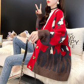 Módny tehotenský kardigan so špicatým výstrihom a zapínaním na gombíky