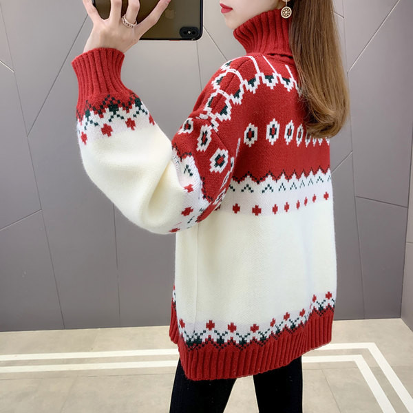 Dámsky zimný sveter pre tehotné ženy s výšivkou