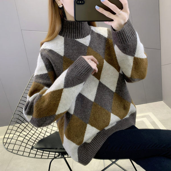 Jesenno-zimný tehotenský sveter s rolákom