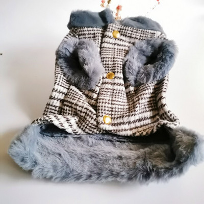 Luksuslik ruuduline koeramantel Lemmikloomariided koertele ja kassidele Karusnahast kaelarihm Kassivest kutsikate riided Talvine soe vest Rakmed Roosa hall