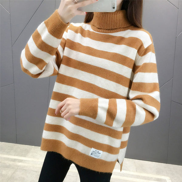 Naiste triibuline kilpkaelusega rasedate kampsun