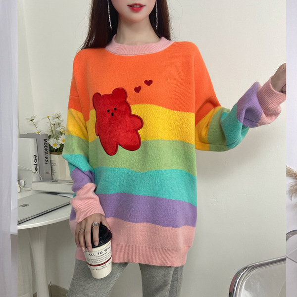 Ženski prugasti pulover za trudnice s O-izrezom