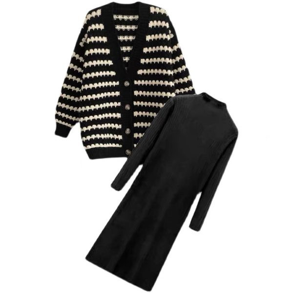 Dámsky pruhovaný kardigan s gombíkmi